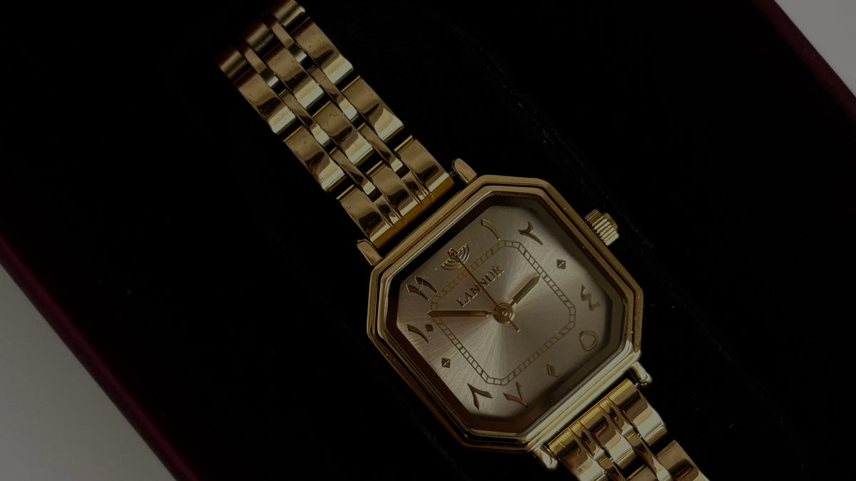 Gold Watches for Women with Arabic Numerals: What to Look For